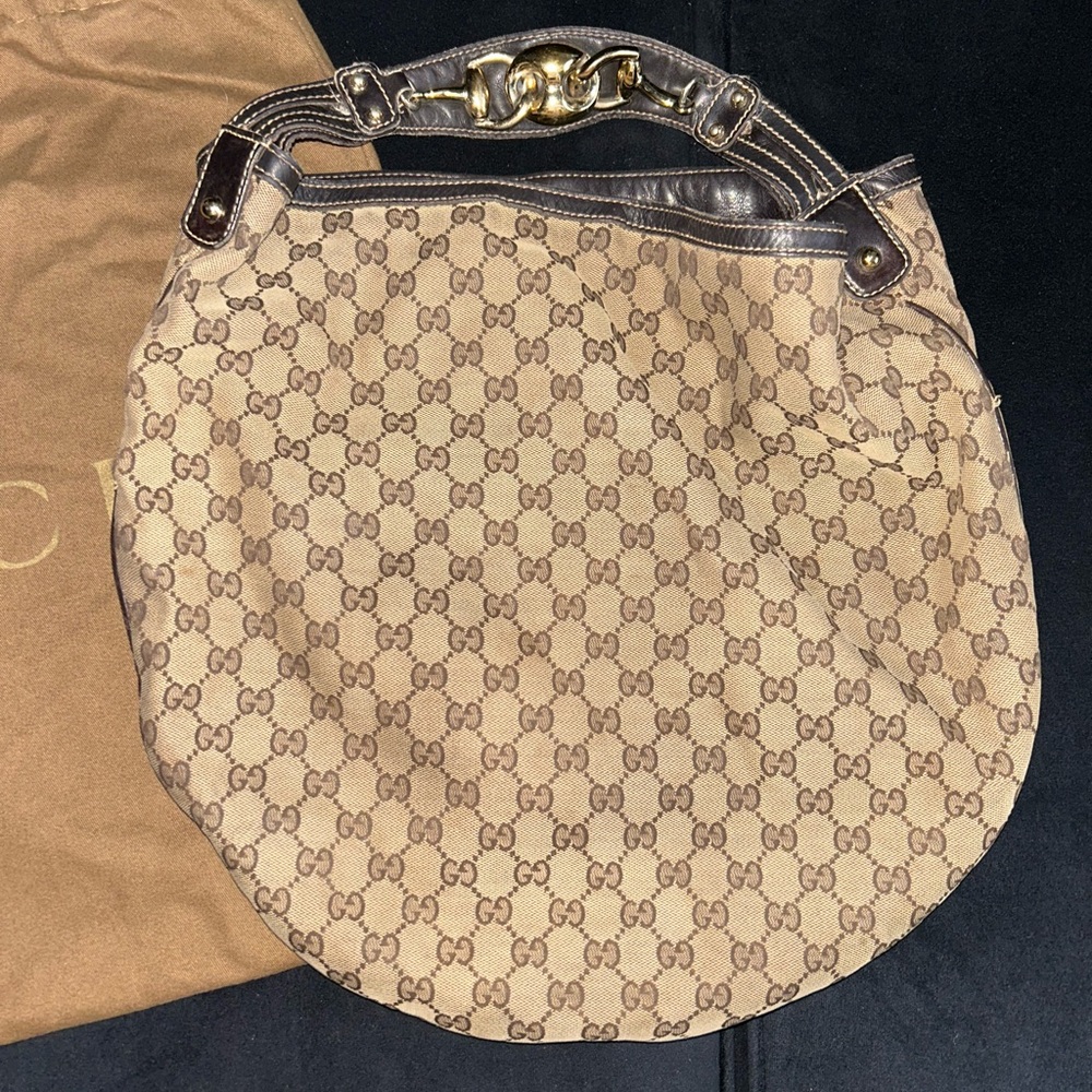 Gucci Tan Hobo Bag with Iconic Design